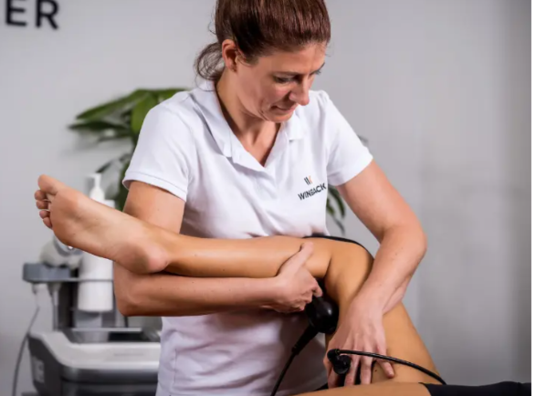 How Massage Therapy at Total Wellness Rehab in Brampton Can Relieve Pain and Stress